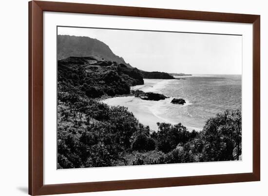 Kauai, Hawaii - View of Lumahai Bay & Beach Photograph-Lantern Press-Framed Premium Giclee Print