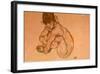 Kauernder Weiblicher Akt, 1914-Egon Schiele-Framed Art Print