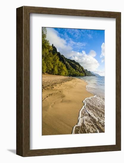 Kee Beach on the Napali Coast, Kauai, Hawaii, United States of America, Pacific-Michael Runkel-Framed Photographic Print