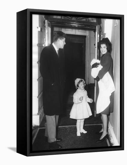 Kennedy Family Returns from Palm Beach, Florida on Feb. 4, 1961-null-Framed Stretched Canvas