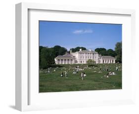 Kenwood House, Hampstead, London, England, United Kingdom-Ken Wilson-Framed Photographic Print