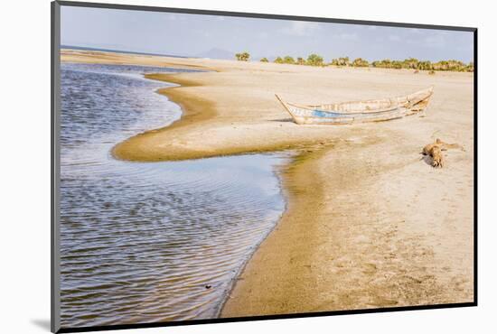 Kenya. Omo River Basin, Lake Turkana Basin, west shore of Lake Turkana, Lobolo Camp beach.-Alison Jones-Mounted Photographic Print