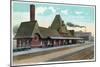 Keokuk, Iowa - Exterior View of Union Station-Lantern Press-Mounted Art Print