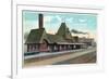 Keokuk, Iowa - Exterior View of Union Station-Lantern Press-Framed Premium Giclee Print
