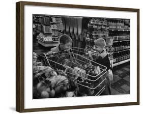 Kids in Supermarket, Experiment by Kroger Food Foundation, Children Let Loose in Kroger Supermarket-Francis Miller-Framed Photographic Print