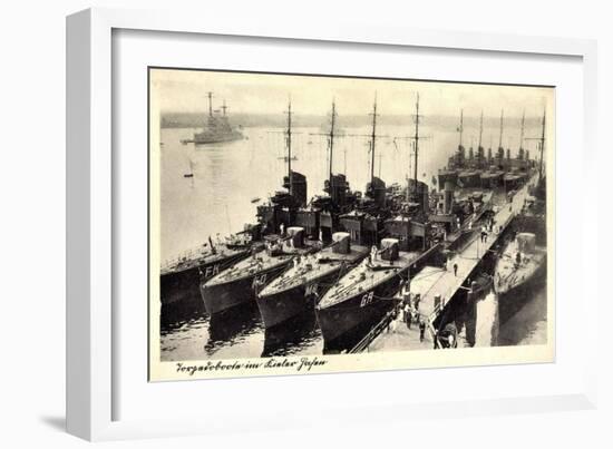 Kiel, Blick Auf Eine Gruppe Torpedoboote Im Hafen-null-Framed Giclee Print