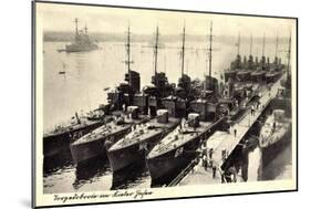 Kiel, Blick Auf Eine Gruppe Torpedoboote Im Hafen-null-Mounted Giclee Print