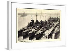 Kiel, Blick Auf Eine Gruppe Torpedoboote Im Hafen-null-Framed Giclee Print