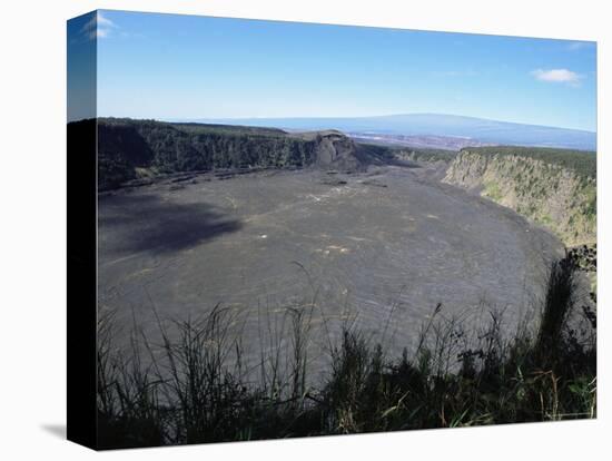 Kilaueau Iki Crater, Big Island, Hawaii, Hawaiian Islands, USA-Alison Wright-Stretched Canvas
