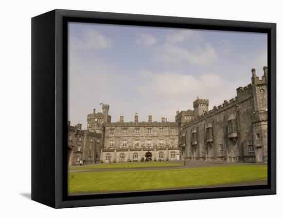 Kilkenny Castle, Kilkenny, County Kilkenny, Leinster, Republic of Ireland (Eire)-Sergio Pitamitz-Framed Stretched Canvas