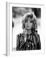 Kill Me Quick, I'm Cold, Monica Vitti, 1967-null-Framed Photo