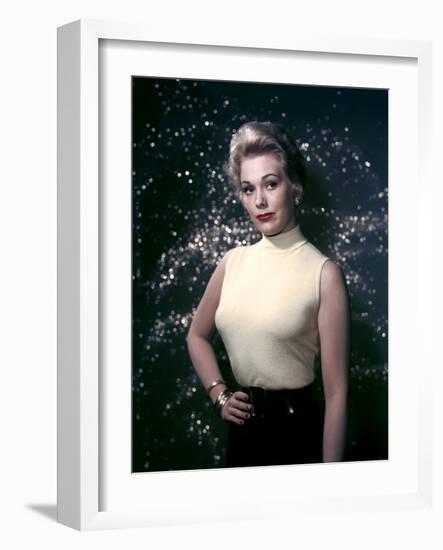 Kim Novak 1954-null-Framed Photo