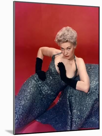 Kim Novak 1955-null-Mounted Photo