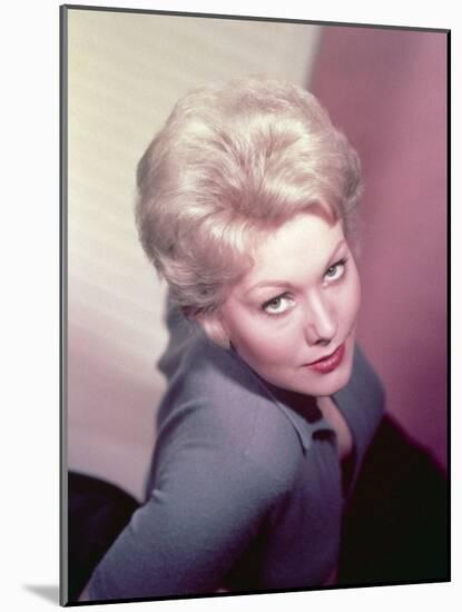 Kim Novak-null-Mounted Photographic Print