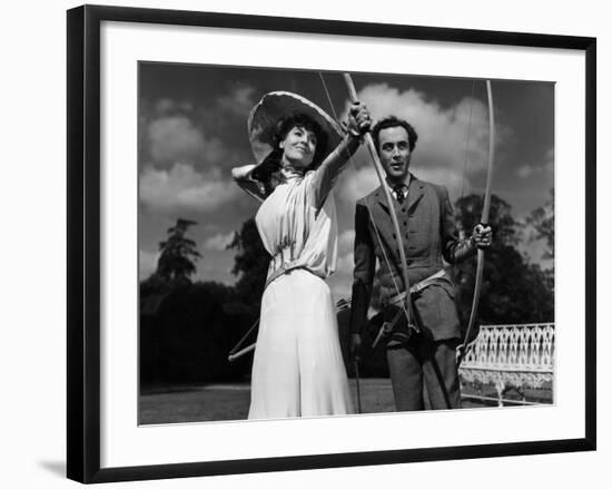 Kind Hearts And Coronets, Valerie Hobson, Dennis Price, 1949-null-Framed Photo