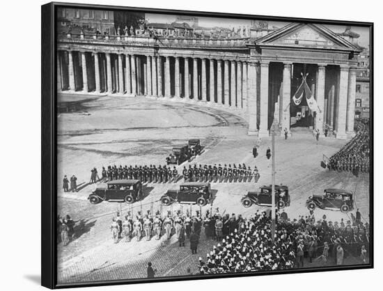 King and Queen of Italy Arriving at Vatican-null-Framed Photographic Print