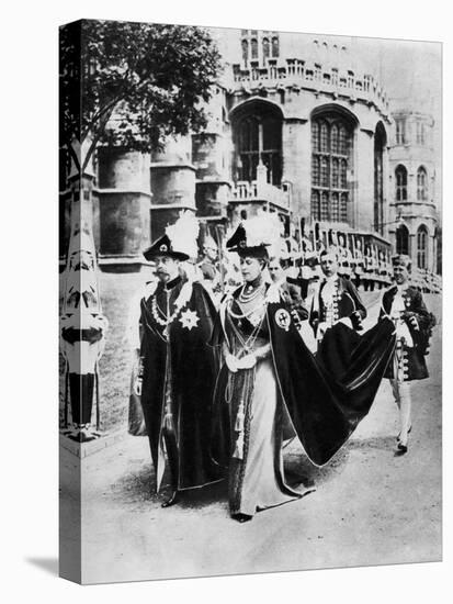 King George V and Queen Mary in the Robes of the Knights of the Garter, Windsor, 1937-null-Stretched Canvas