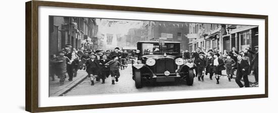 King George V's Last Visit to the East End, London, C1930S-null-Framed Giclee Print