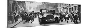 King George V's Last Visit to the East End, London, C1930S-null-Mounted Giclee Print