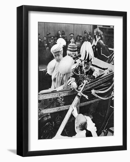 King George V Touches the City's Sword, at Temple Bar, London, 1930S-null-Framed Giclee Print