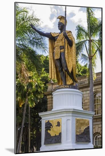 King Kamehameha 1, Honolulu, Oahu, Hawaii, United States of America, Pacific-Rolf Richardson-Mounted Photographic Print