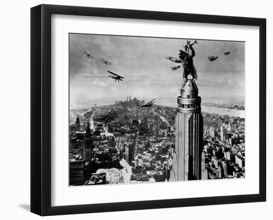 King Kong 1933-null-Framed Premium Photographic Print