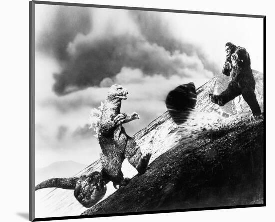 King Kong vs. Godzilla-null-Mounted Photo