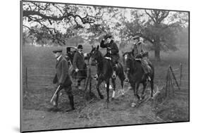 Kings Edward VII of the United Kingdom and Manuel II of Portugal Hunting, 1909-null-Mounted Giclee Print