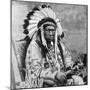 Kinnewankan, Chief of the Sioux, 1922-null-Mounted Giclee Print