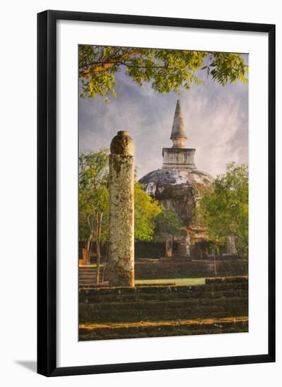 Kiri Vihara Dagoba-Jon Hicks-Framed Photographic Print