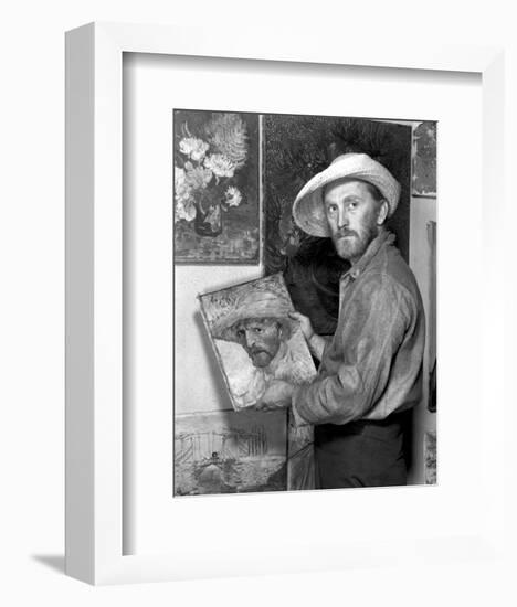 Kirk Douglas-null-Framed Photo