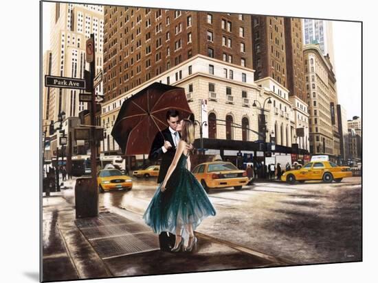 Kiss in Park Avenue-Pierre Benson-Mounted Art Print