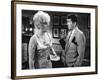 KISS ME STUPID, 1964 directed by BIILY WILDER Kim Novak and Dean Martin (b/w photo)-null-Framed Photo