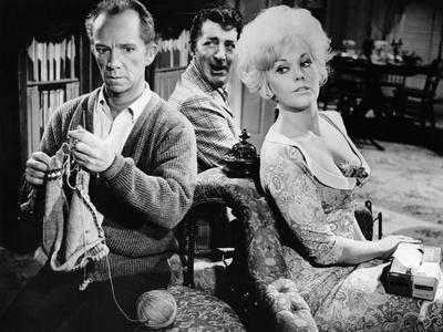 https://imgc.allpostersimages.com/img/posters/kiss-me-stupid-1964-directed-by-biily-wilder-ray-walston-dean-martin-and-kim-novak-b-w-photo_u-L-Q1C40OT0.jpg?artPerspective=n
