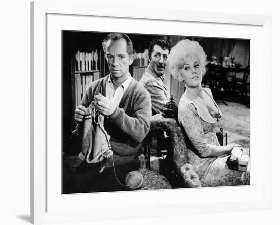 KISS ME STUPID, 1964 directed by BIILY WILDER Ray Walston, Dean Martin and Kim Novak (b/w photo)-null-Framed Photo