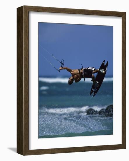 Kitesurfing-null-Framed Photographic Print