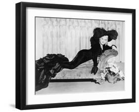 Klondike Annie, Mae West, 1936-null-Framed Photo
