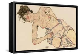 Kneider Weiblicher Halbakt, 1917-Egon Schiele-Framed Stretched Canvas