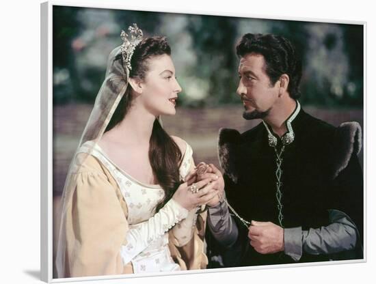 KNIGHTS OF THE ROUND TABLE, 1953 directed by RICHARD THORPE Ava Gardner and Robert Taylor. (photo)-null-Framed Photo