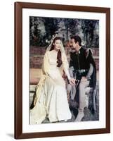 KNIGHTS OF THE ROUND TABLE, 1953 directed by RICHARD THORPE Ava Gardner and Robert Taylor (photo)-null-Framed Photo