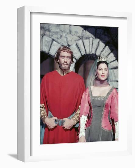 KNIGHTS OF THE ROUND TABLE, 1953 directed by RICHARD THORPE Mel Ferrer and Ava Gardner. January 1, -null-Framed Photo