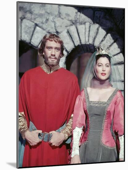 KNIGHTS OF THE ROUND TABLE, 1953 directed by RICHARD THORPE Mel Ferrer and Ava Gardner. January 1, -null-Mounted Photo