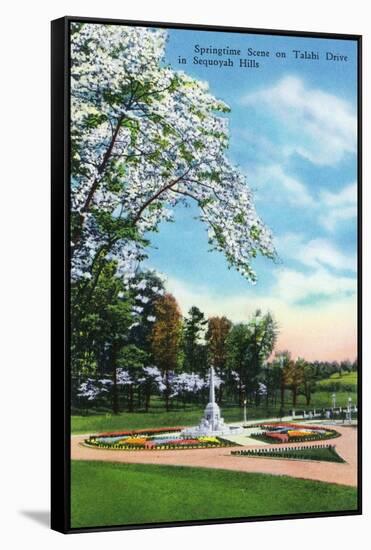 Knoxville, Tennessee - Springtime Scene on Talahi Drive in the Sequoyah Hills-Lantern Press-Framed Stretched Canvas