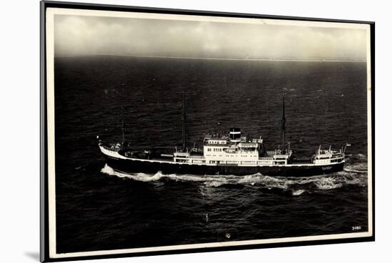 Knsm, M.S. Willemstad, Oranjestad, Dampfschiff-null-Mounted Giclee Print