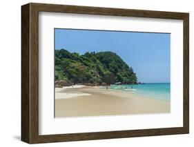 Ko Kradan, Talay Trang archipelago, Thailand.-Sergio Pitamitz-Framed Photographic Print