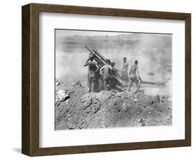 Korean War: Artillery-null-Framed Photographic Print