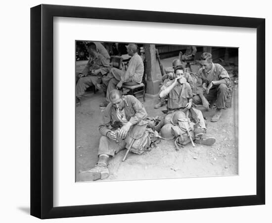 Korean War-Max Desfor-Framed Photographic Print