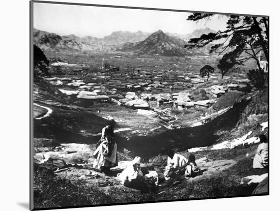 Korean Women on a Hillside, Seoul, Korea, 1900-null-Mounted Giclee Print