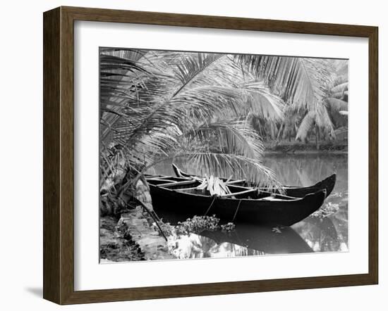 Kovalum, Kerala, India, Boat in Village-Elisa Cicinelli-Framed Premium Photographic Print