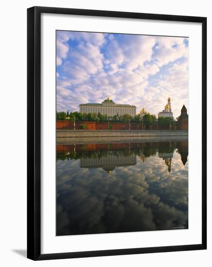 Kremlin and Moskva River, Moscow, Russia-Ivan Vdovin-Framed Photographic Print